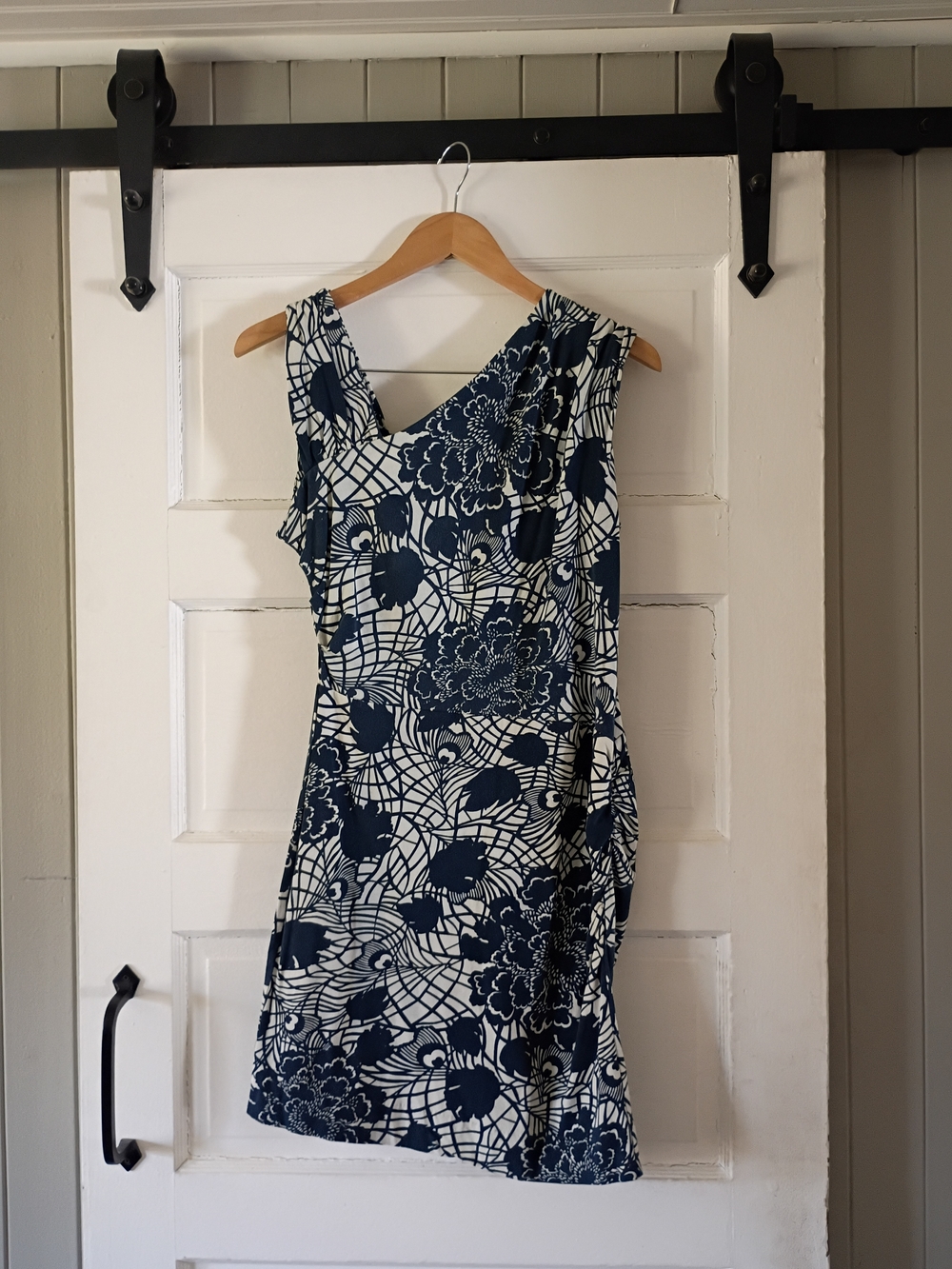 leifsdottir One-Shoulder Navy and White Floral Dress. Assymetrical With Ruching.
